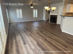 7732 Rustic Park in San Antonio, TX - Building Photo - Building Photo