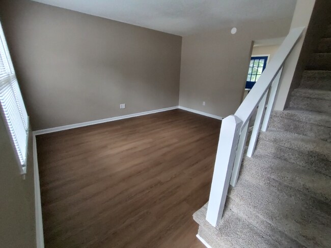 701 Smithdale Dr in Raleigh, NC - Building Photo - Building Photo