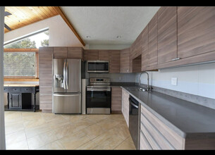 166 S Fuller Placer Rd, Unit Wood Glen condos #1 in Breckenridge, CO - Building Photo - Building Photo