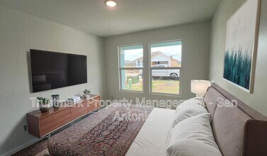 1224 Twisted Crk in New Braunfels, TX - Building Photo - Building Photo