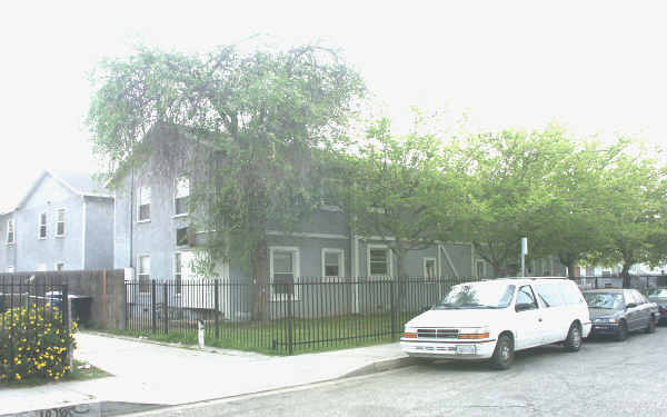 5722-5728 Elmer Ave in North Hollywood, CA - Building Photo