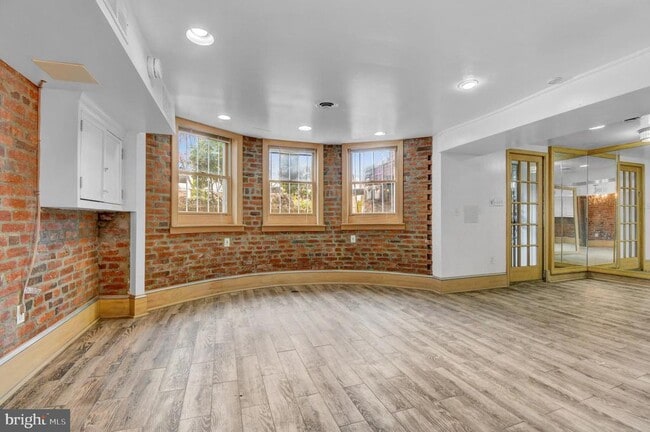 1118 Girard St NW in Washington, DC - Building Photo - Building Photo