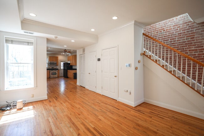property at 1263 Morse St NE
