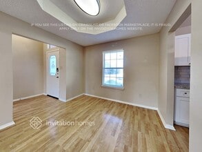 924 Teakwood Ln in Desoto, TX - Building Photo - Building Photo