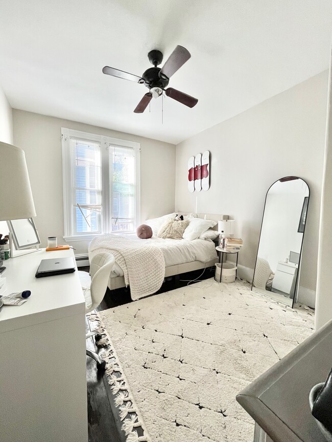 719 Parker St, Unit 3 in Boston, MA - Building Photo - Building Photo