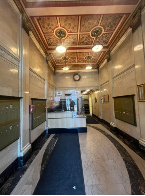 270 Huntington Ave, Unit 201 in Boston, MA - Foto de edificio