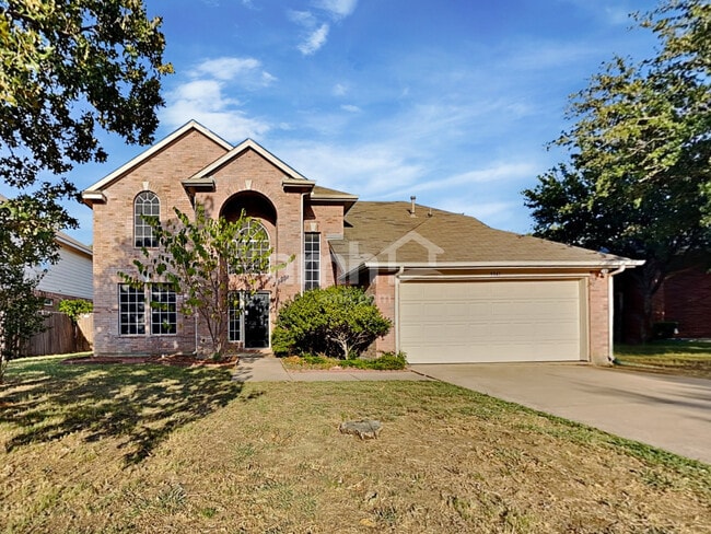 property at 3841 Chimney Rock Dr