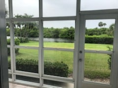 2800 Indian River Blvd in Vero Beach, FL - Building Photo
