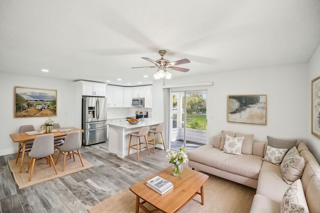 South Bay Plantation Apartments