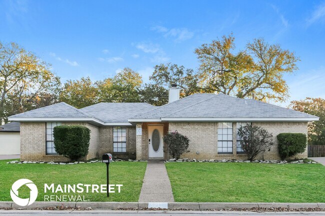 property at 5211 Stagetrail Dr