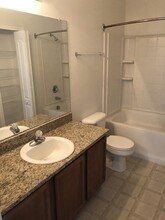 15854 Fishhawk View Dr in Lithia, FL - Building Photo - Building Photo