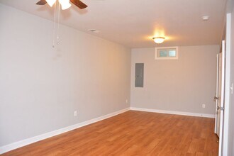 203 Winter Walk Dr in Gaithersburg, MD - Building Photo - Building Photo