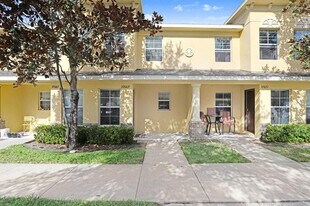 37669 Aaralyn Rd in Zephyrhills, FL - Building Photo