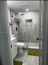 700 NW 214th St in Miami Gardens, FL - Building Photo - Building Photo