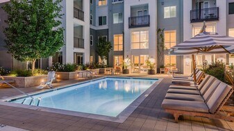 The Lark in San Mateo, CA - Building Photo