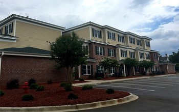 Highland Park Apartments in Clinton, SC - Building Photo - Building Photo