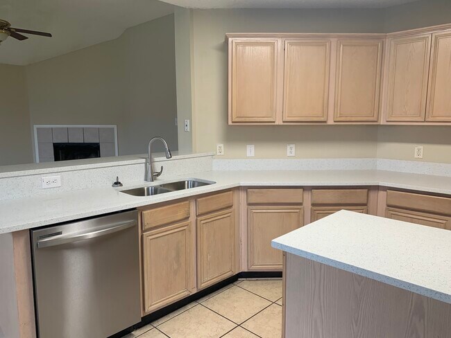 332 Marsha St in Saginaw, TX - Building Photo - Building Photo