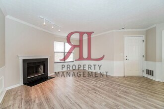 2733 Greystone Dr in Columbus, OH - Building Photo - Building Photo