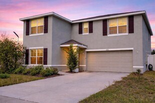 16702 Carlton Pond St in Wimauma, FL - Building Photo