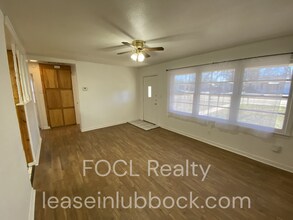 4106 32nd St in Lubbock, TX - Building Photo - Building Photo