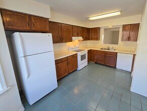 5221 Johnstown Ln in Virginia Beach, VA - Building Photo - Building Photo