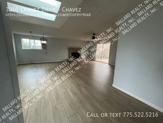 3040 Chavez Dr in Reno, NV - Building Photo - Building Photo