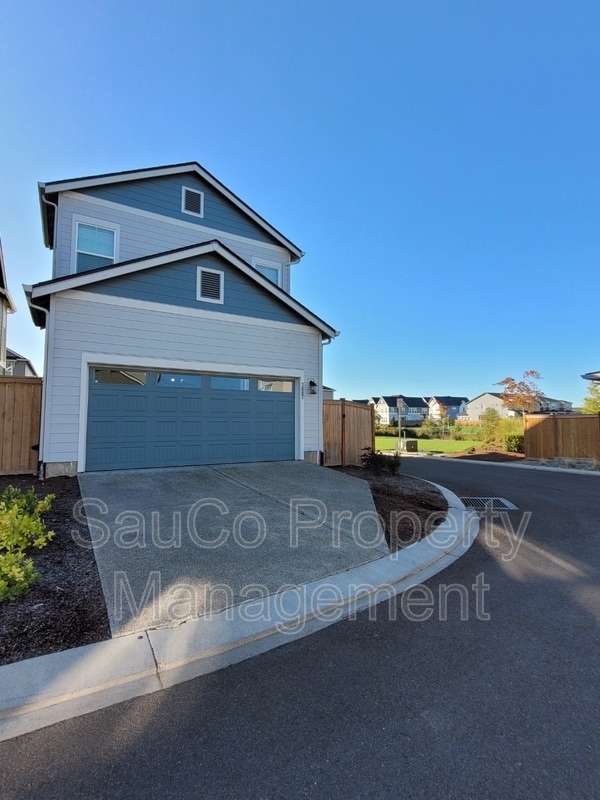 property at 3887 SE Muddy Ln