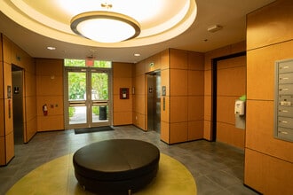 335 SE 6th Ave in Delray Beach, FL - Building Photo - Building Photo