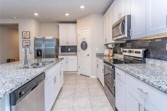 632 Vista Villages Blvd in Davenport, FL - Building Photo - Building Photo