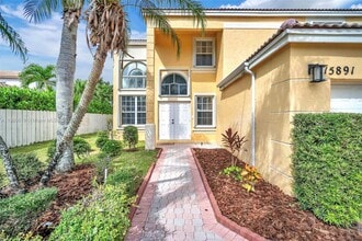 15891 NW 15th Ct in Pembroke Pines, FL - Building Photo - Building Photo