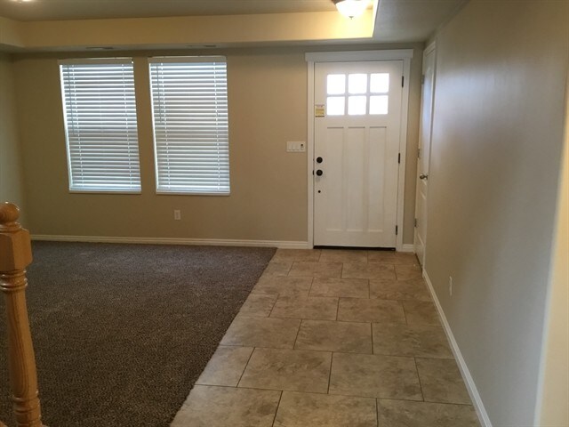 865 Southhampton Dr in North Salt Lake, UT - Building Photo - Building Photo