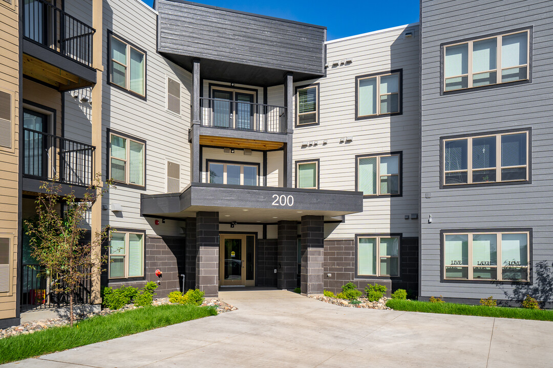 Connex Apartments in Saint Michael, MN - Building Photo