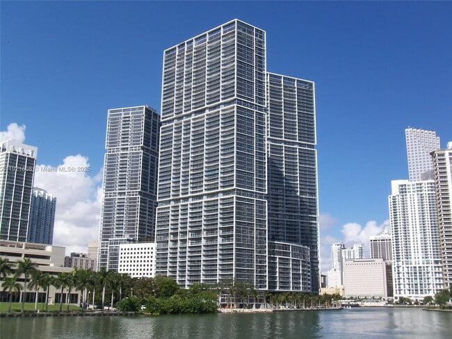 property at 475 Brickell Ave