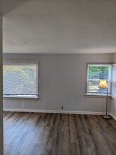 1406 Gregory Way in Bremerton, WA - Building Photo - Building Photo