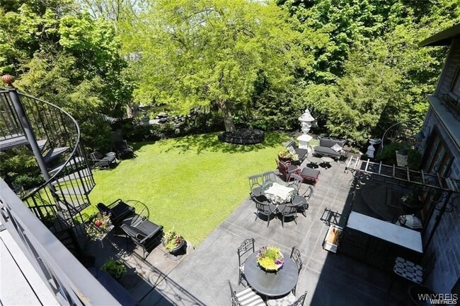 property at 72 N Long St