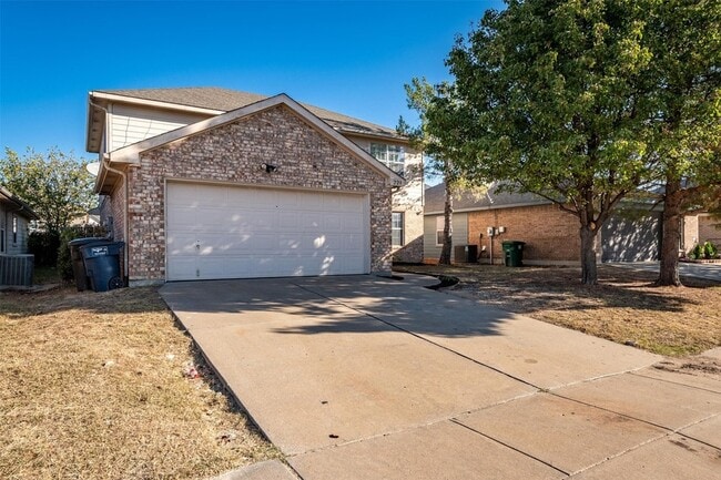 228 Memory Dr in Fort Worth, TX - Building Photo - Building Photo
