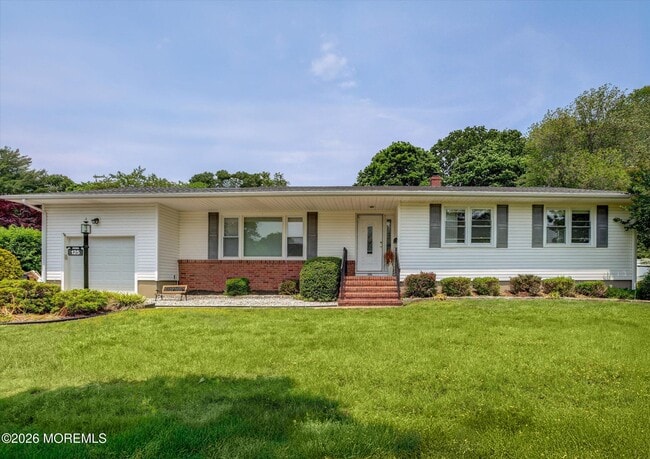 property at 125 Beechwood Ave