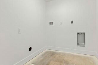 1335 E Lester Dr in South Weber, UT - Building Photo - Building Photo