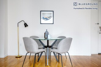 1 Union Square South in New York, NY - Building Photo - Building Photo