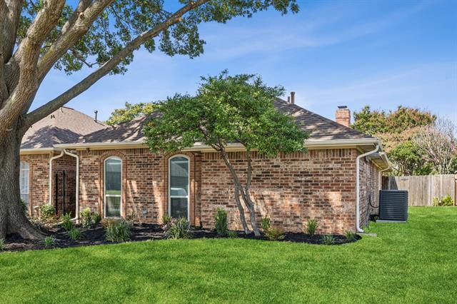 3403 Wells Dr in Plano, TX - Building Photo - Building Photo