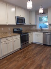 104 O St in Purcellville, VA - Building Photo - Building Photo