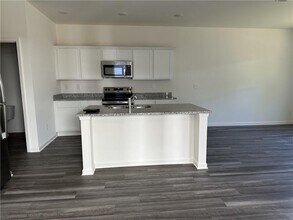 5014 Elowen Ln in Douglasville, GA - Building Photo - Building Photo