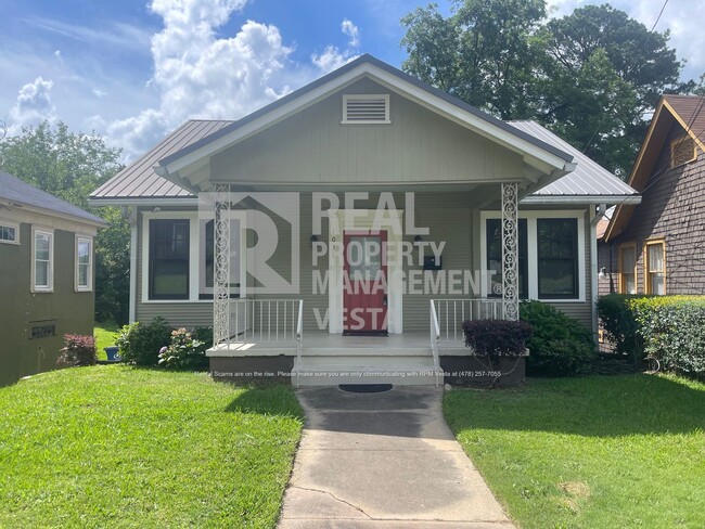 property at 1031 Adams St