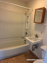 59 S Huntington Ave in Boston, MA - Building Photo - Building Photo