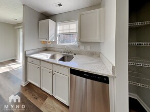 1616 Elkpark Dr in Raleigh, NC - Building Photo - Building Photo