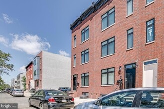 2015 N College Ave, Unit 3 in Philadelphia, PA - Building Photo - Building Photo