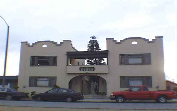 1005 Sartori Ave in Torrance, CA - Foto de edificio - Building Photo