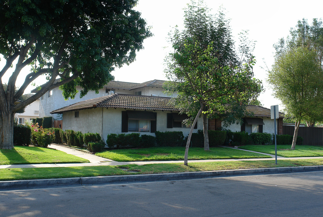 629 S Cypress St in Orange, CA - Building Photo