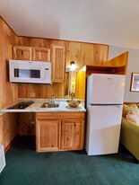 402 Battle Mountain Ave, Unit #12