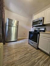 3513 W Allegheny Ave, Unit 2A in Philadelphia, PA - Building Photo - Building Photo